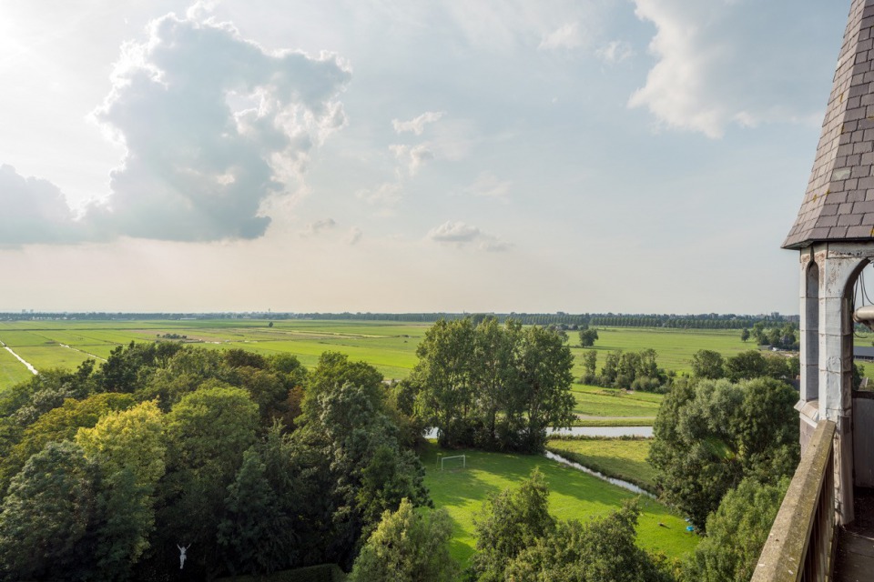 De Bovenkerkerpolder vanuit de kerk van Nes aan de Amstel (foto Theo Baart).